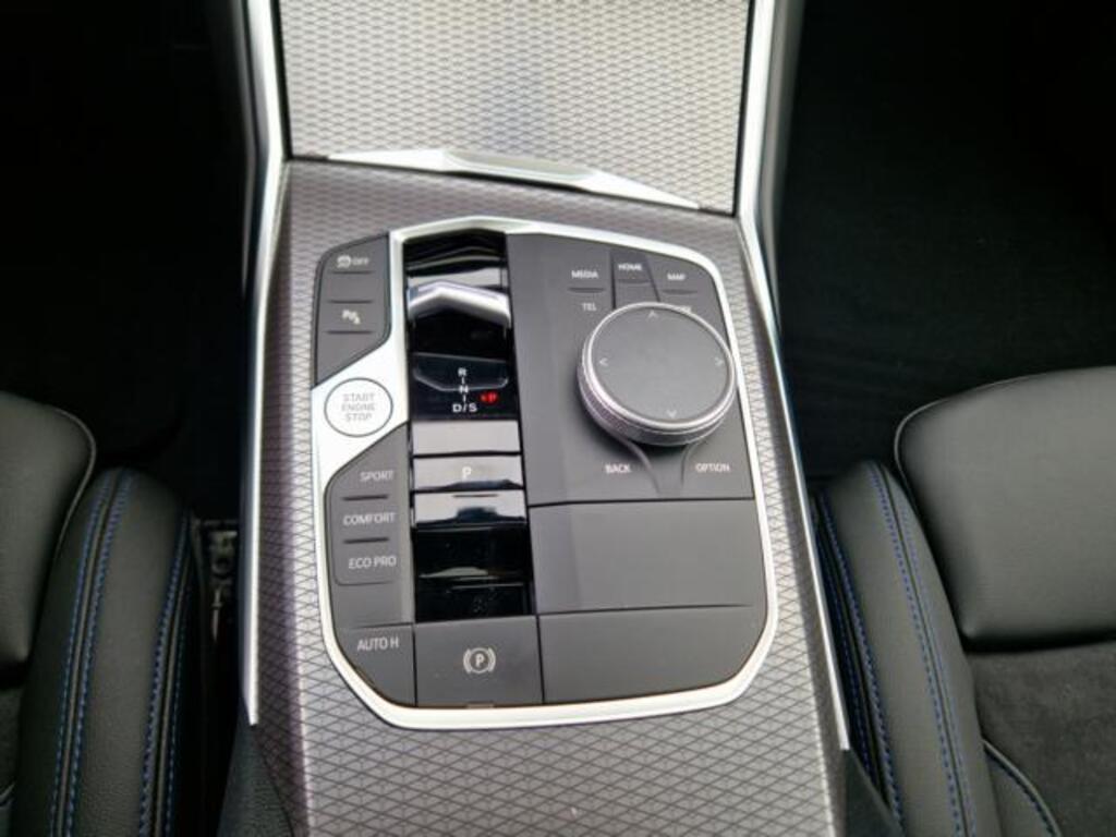 vehicle-2714338-11-2