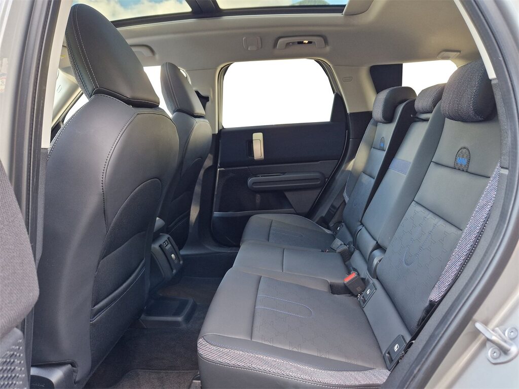 vehicle-2757296-13-2