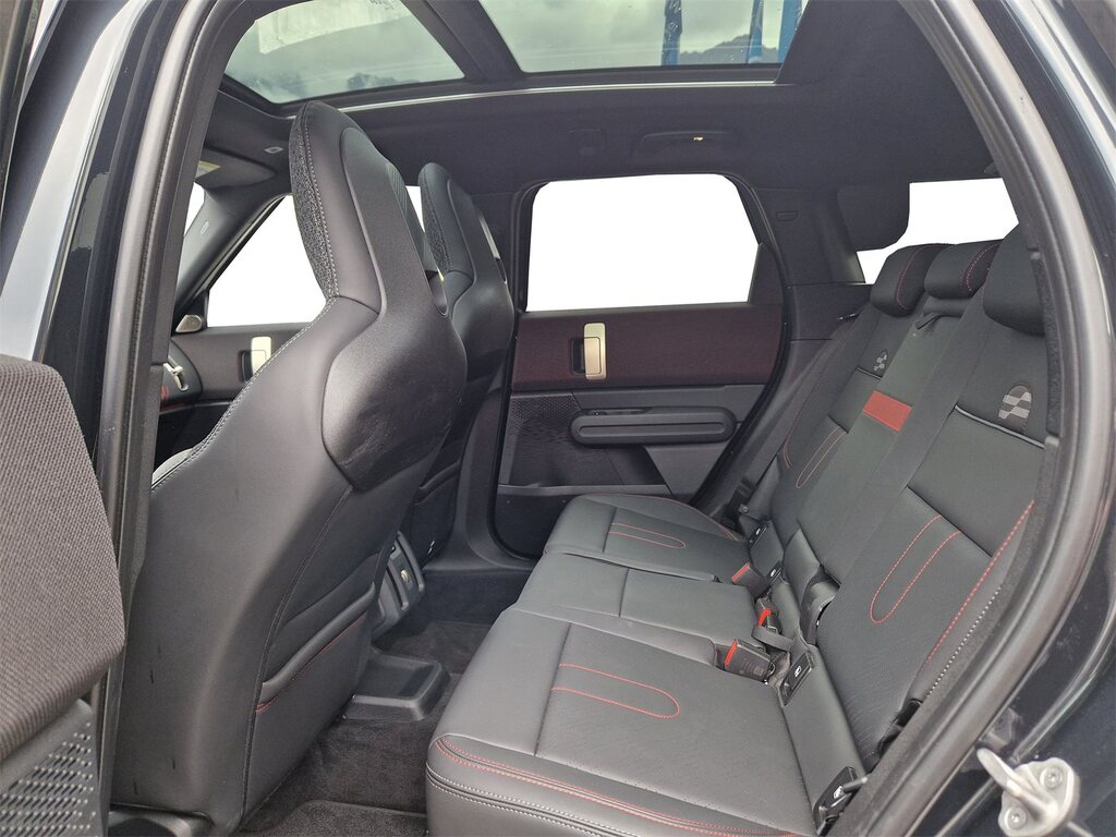 vehicle-2782358-14-2