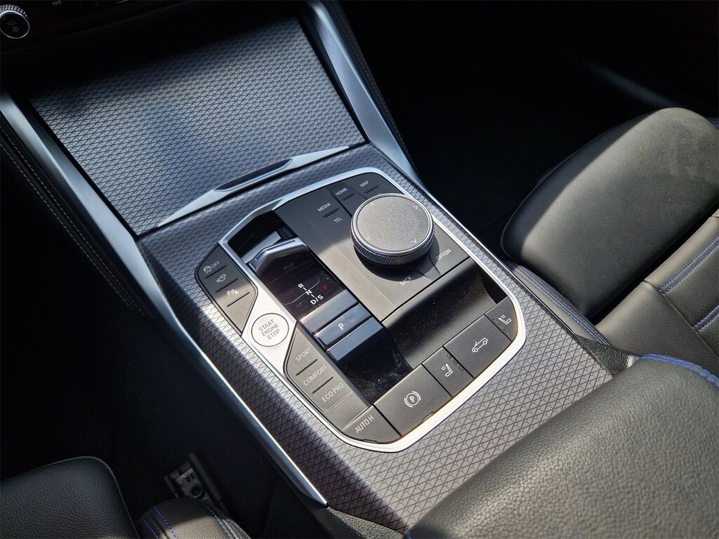 vehicle-2836513-15-2