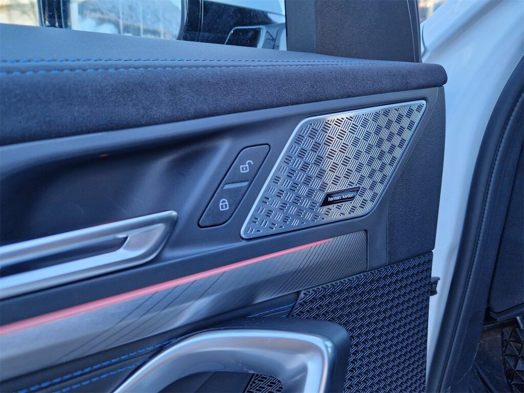 vehicle-2846551-12-2