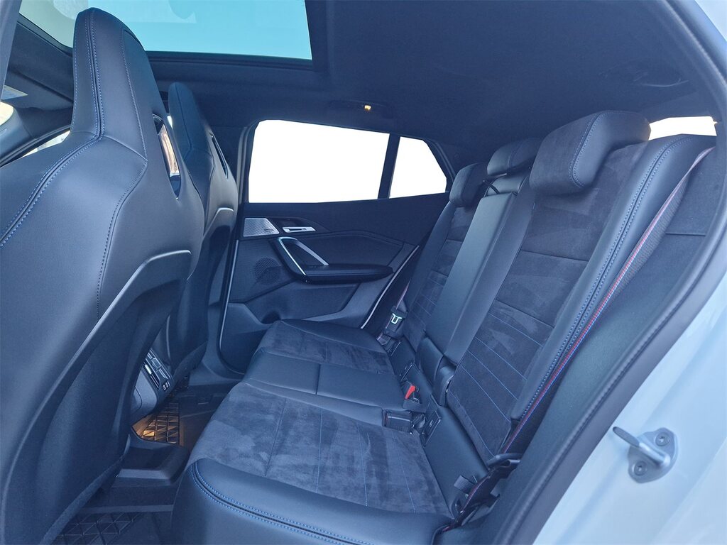 vehicle-2846551-16-2