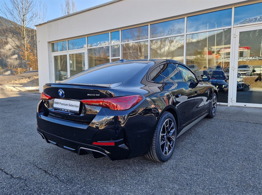 vehicle-2868002-17-2