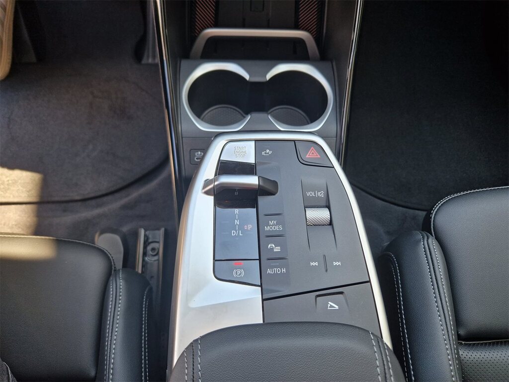 vehicle-2940170-13-2