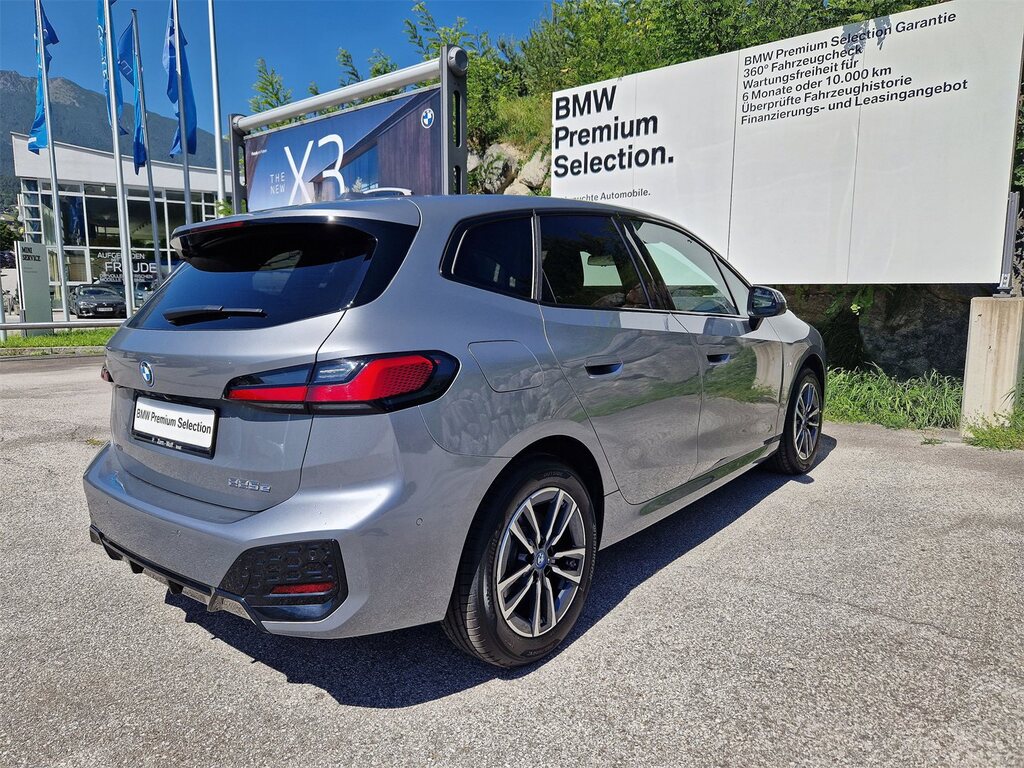 vehicle-2956411-17-2