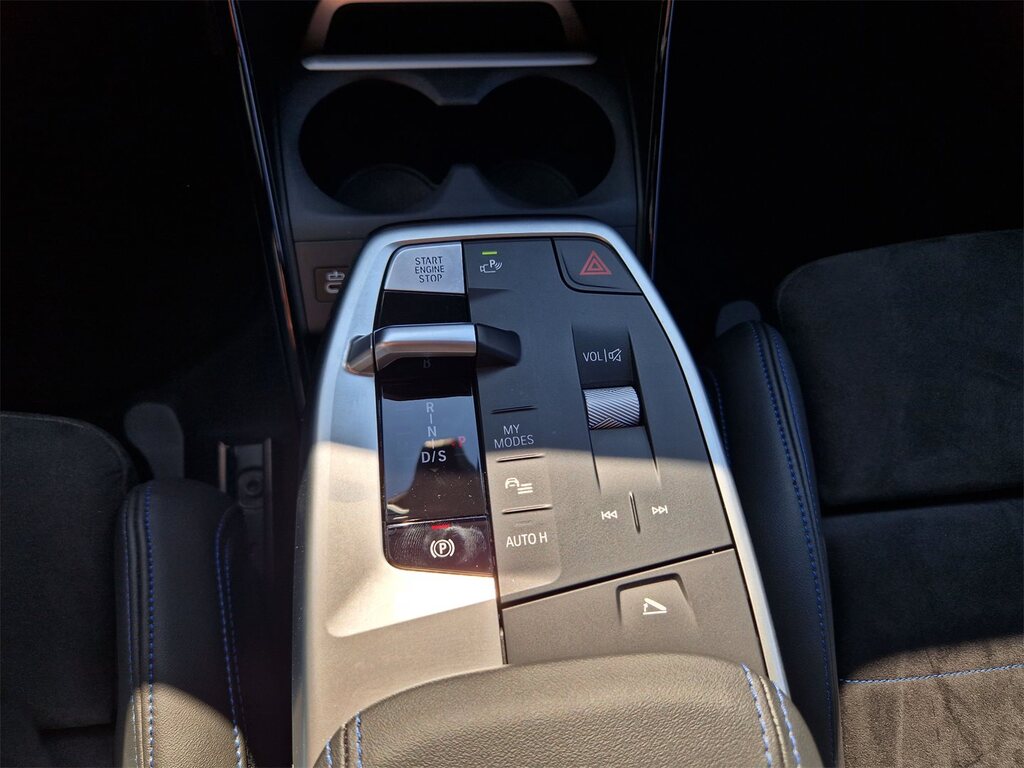 vehicle-2960119-14-2