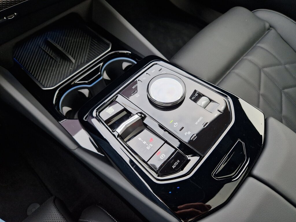 vehicle-3005646-12-2