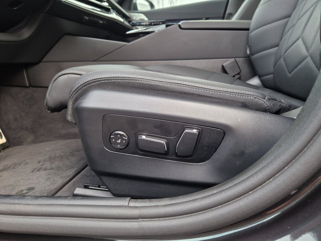 vehicle-3005646-14-2