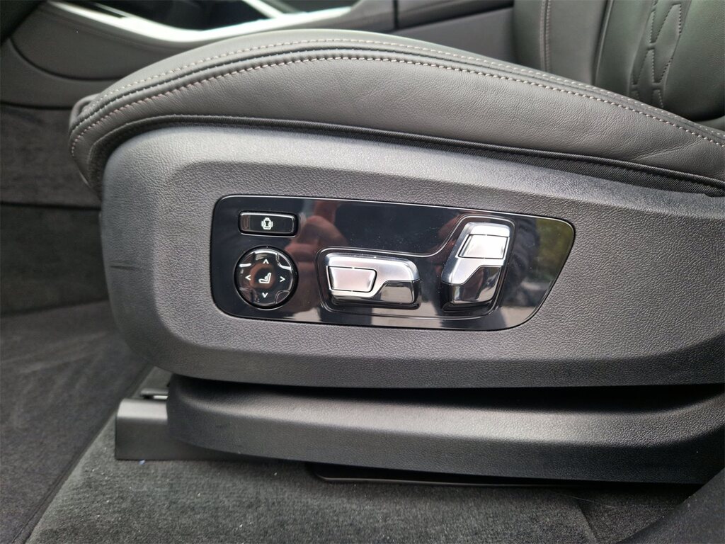 vehicle-3009751-17-2