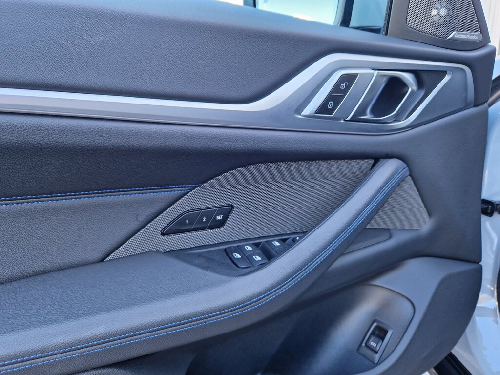 vehicle-3018740-13-2