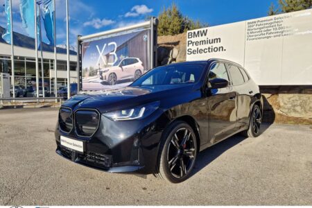 BMW X3 M50