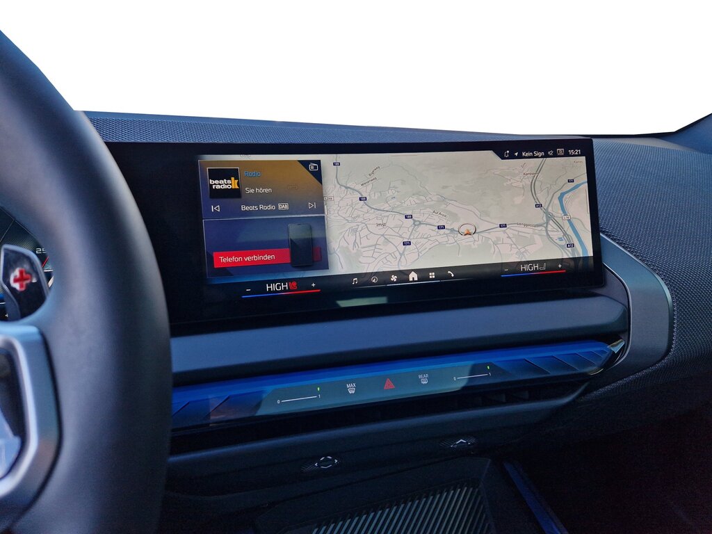 vehicle-3026468-10-2