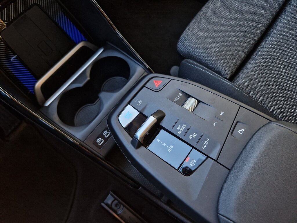 vehicle-3027468-13-2