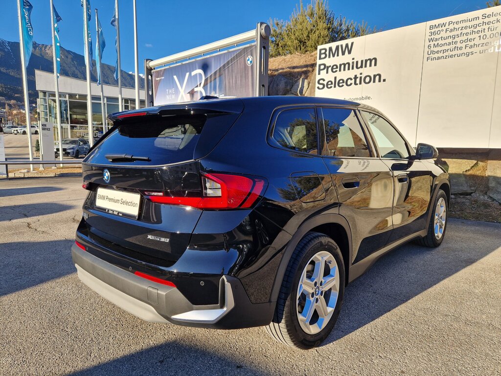 vehicle-3027468-16-2