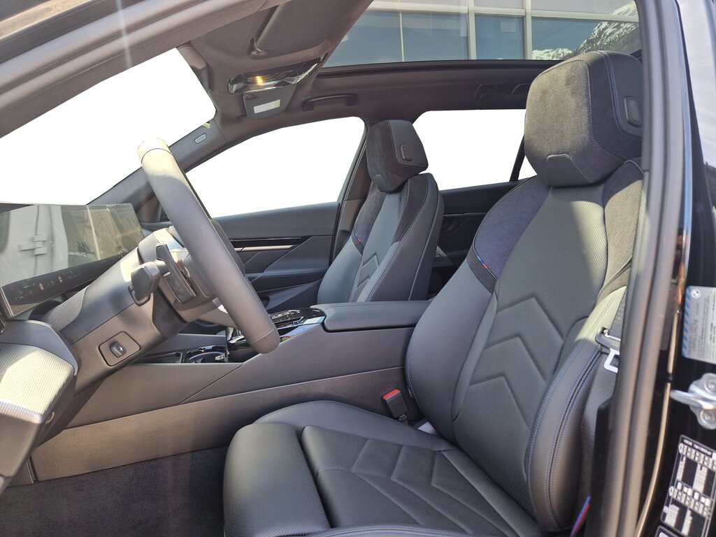 vehicle-2748447-6