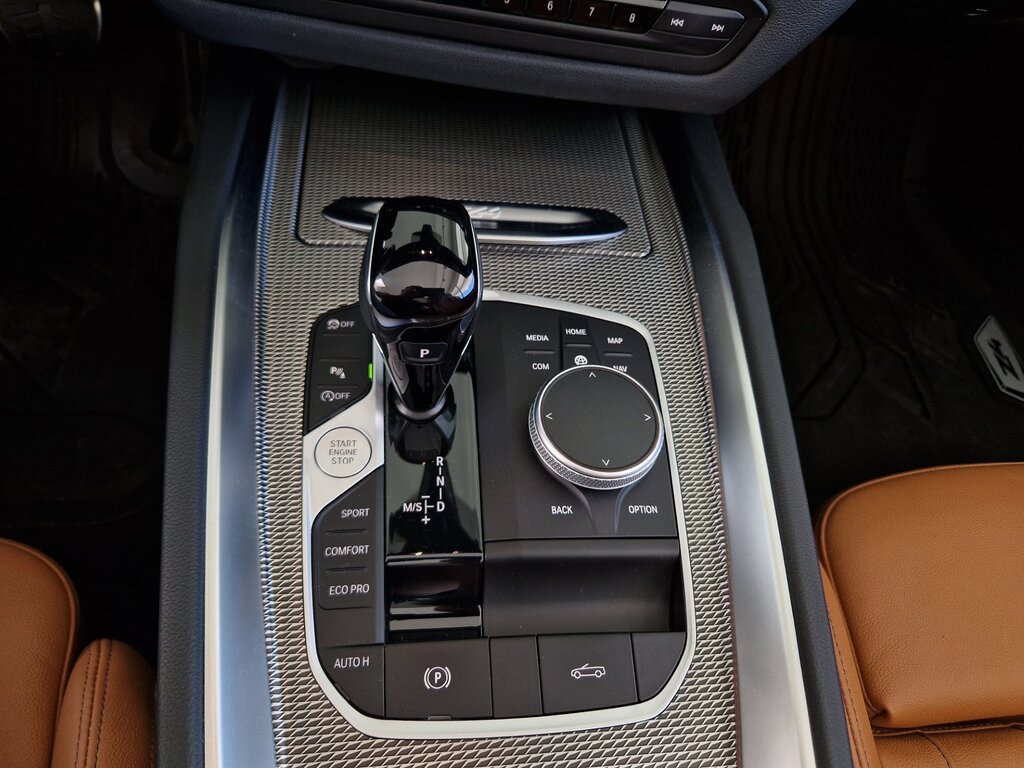 vehicle-3076422-14