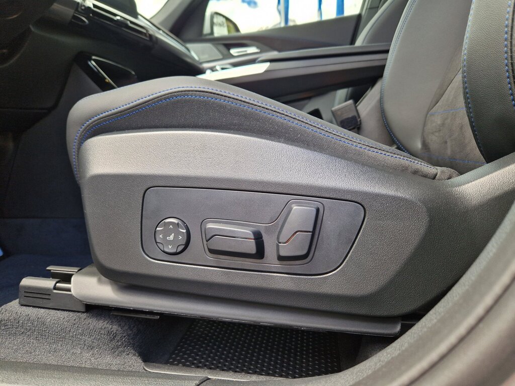 vehicle-3084620-14