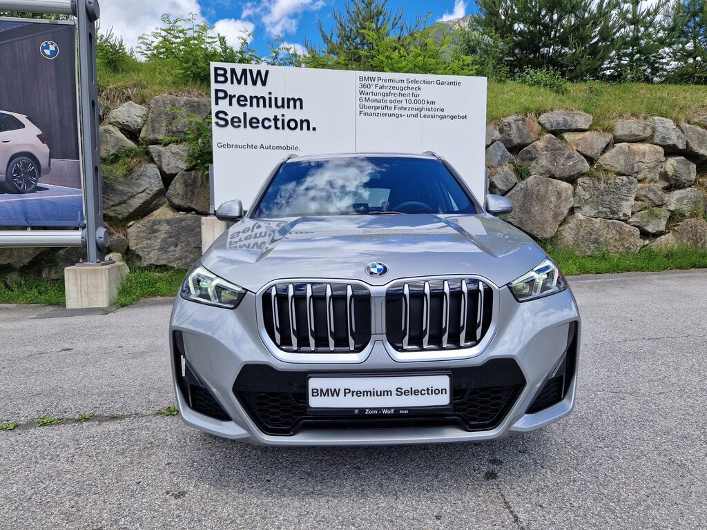 vehicle-3084620-3