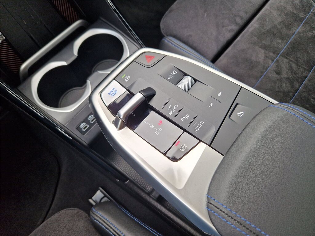vehicle-2972536-12