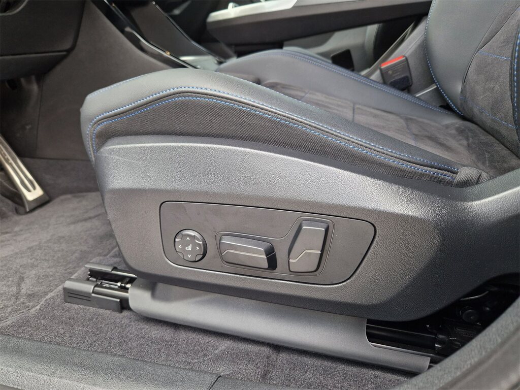 vehicle-2972536-15