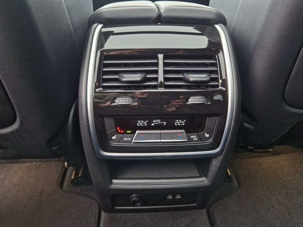 vehicle-3032705-19