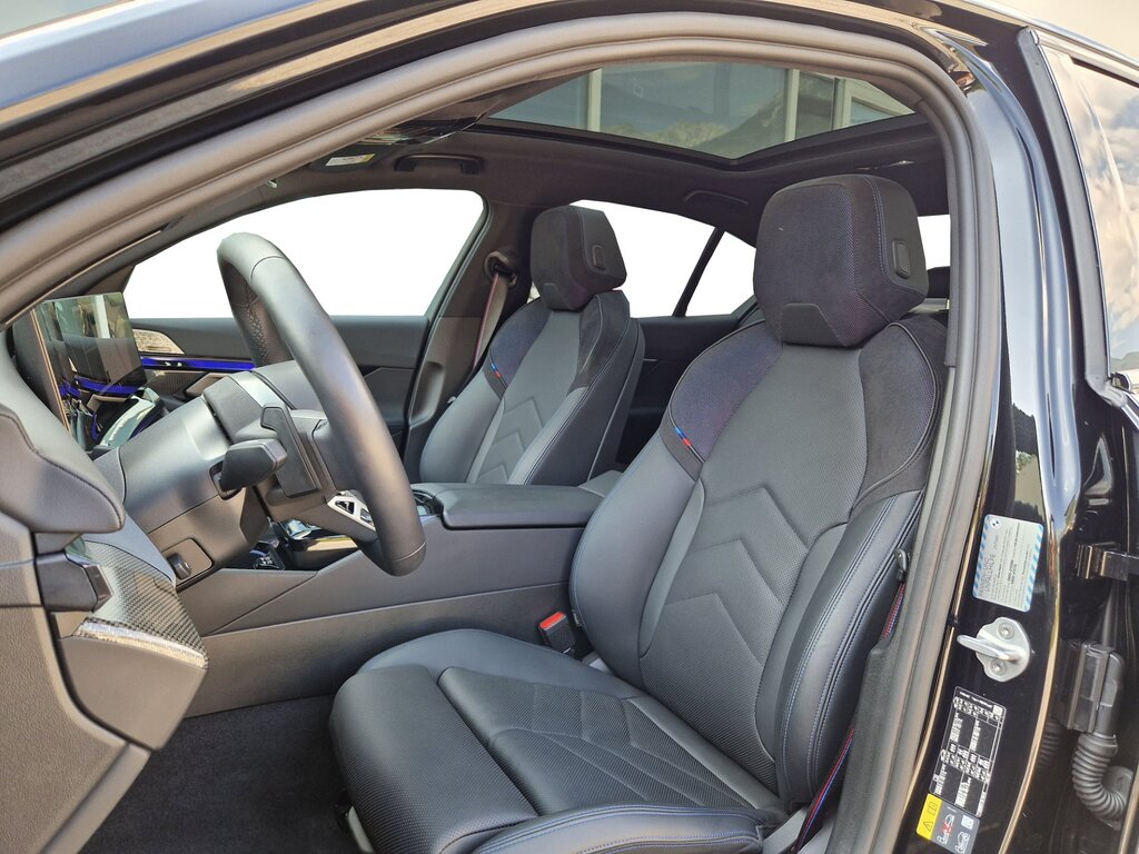vehicle-3113356-7