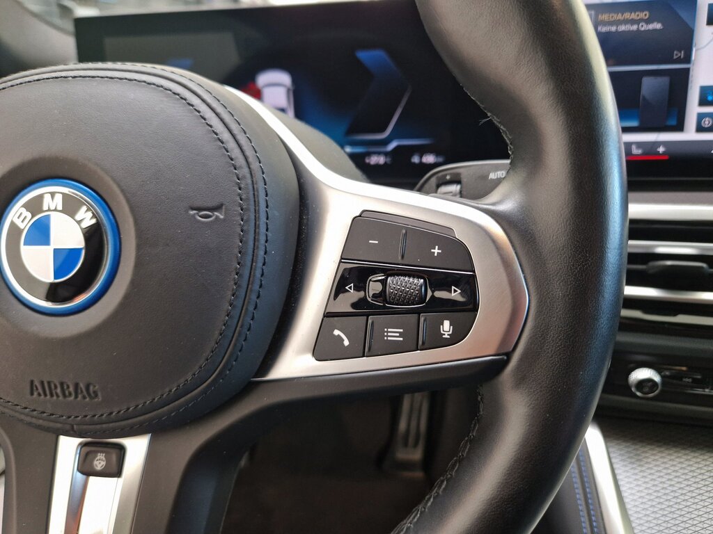 vehicle-3118210-7
