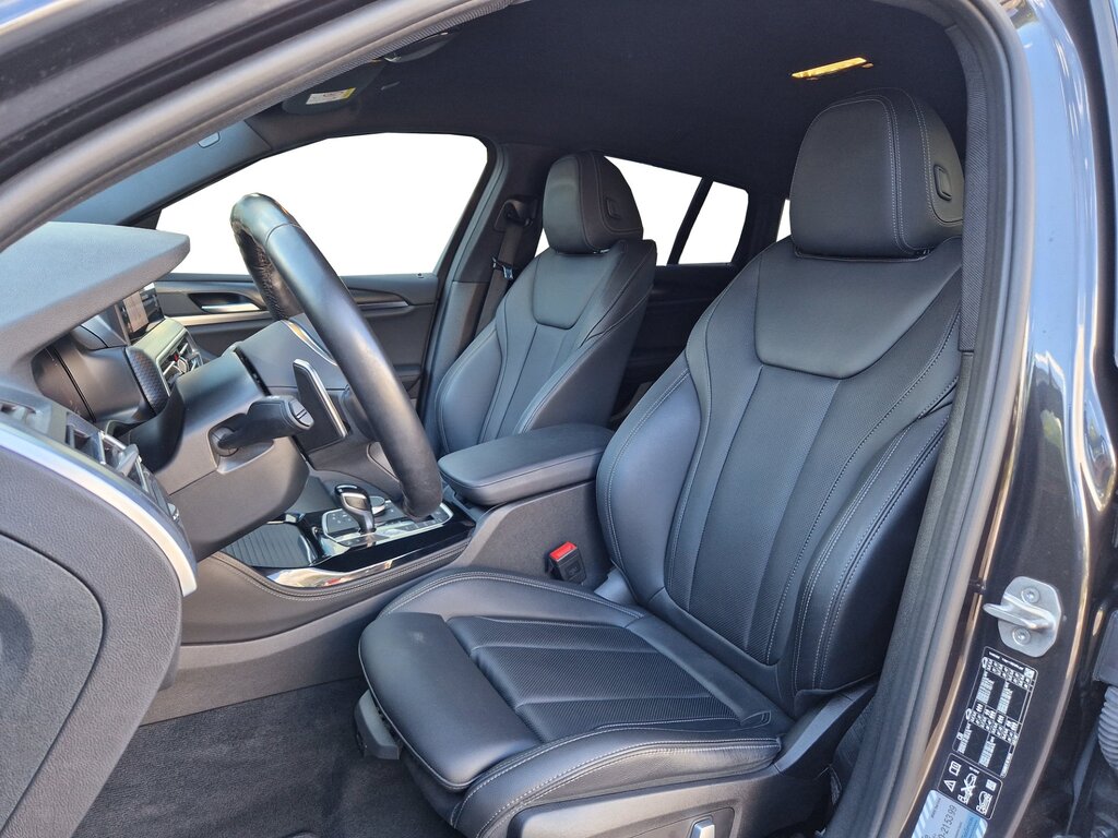 vehicle-3124177-6