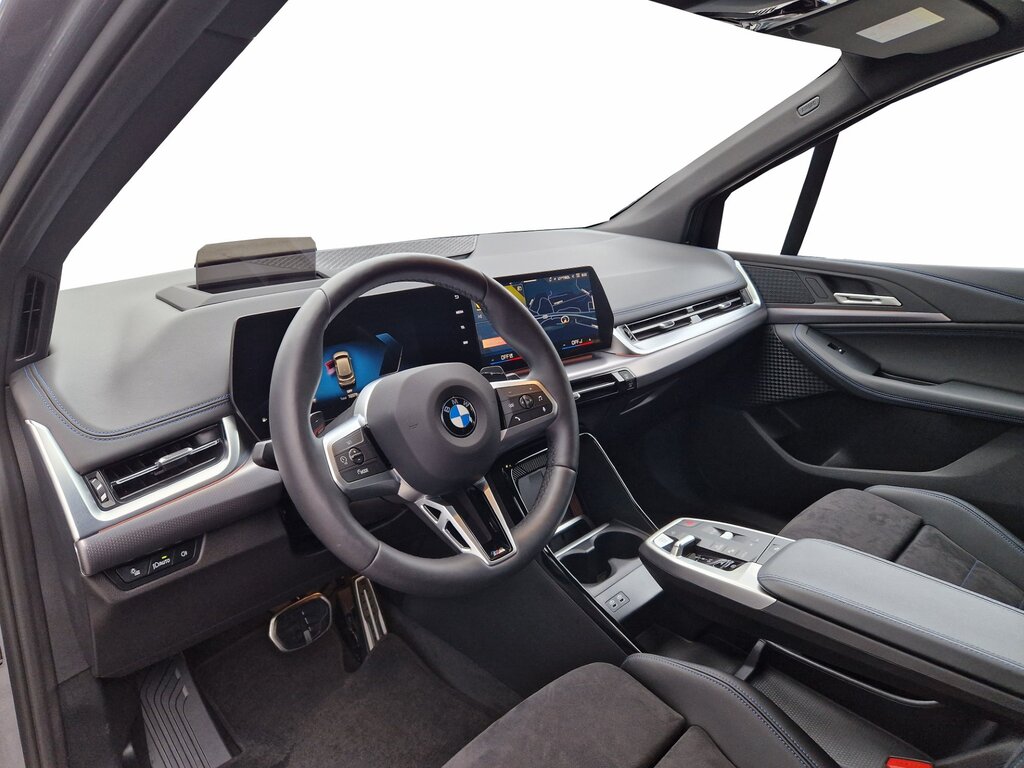 vehicle-3129523-6